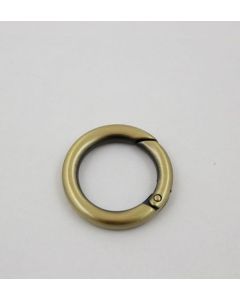 O-RING med öppning 25 x 6 mm antikmässing